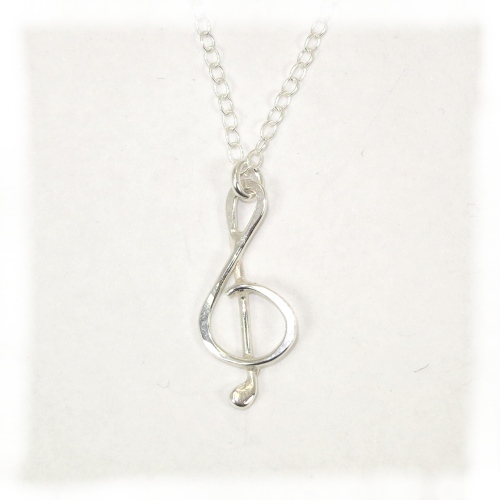 Silver treble clef pendant